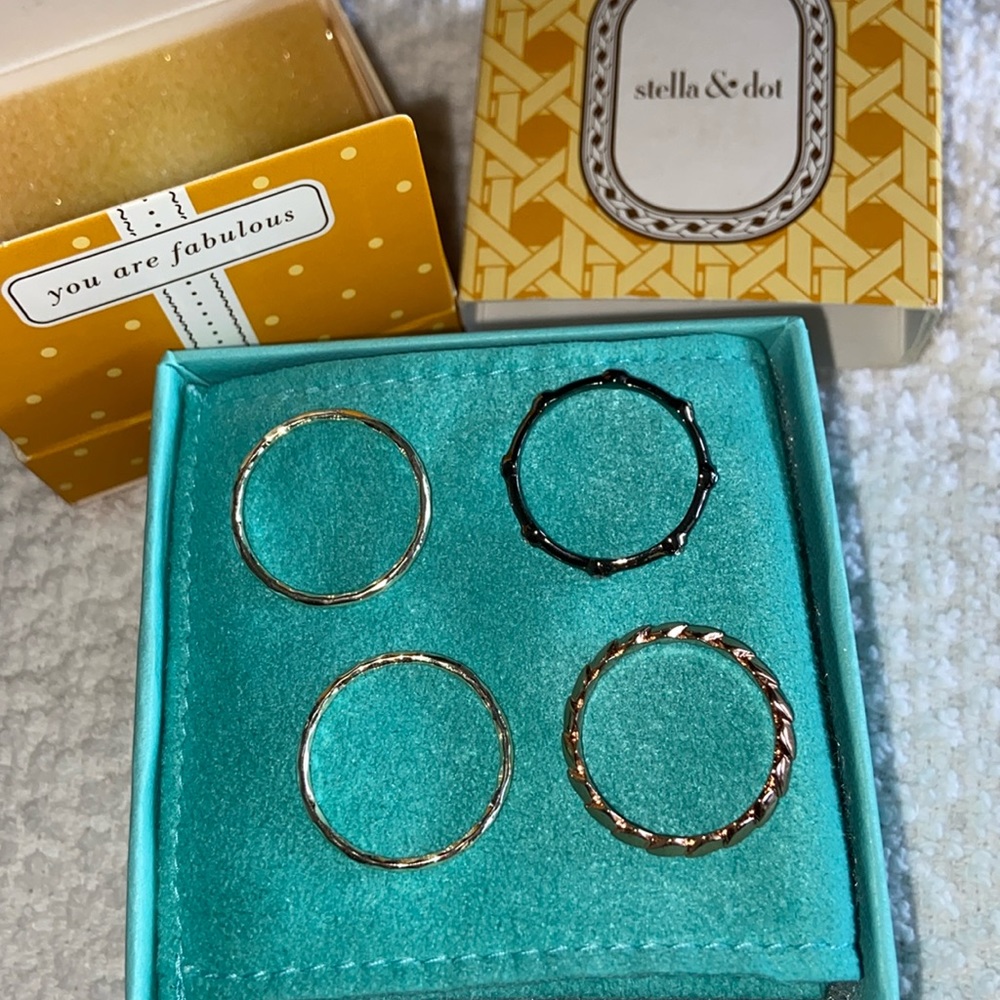 Stella & Dot rings